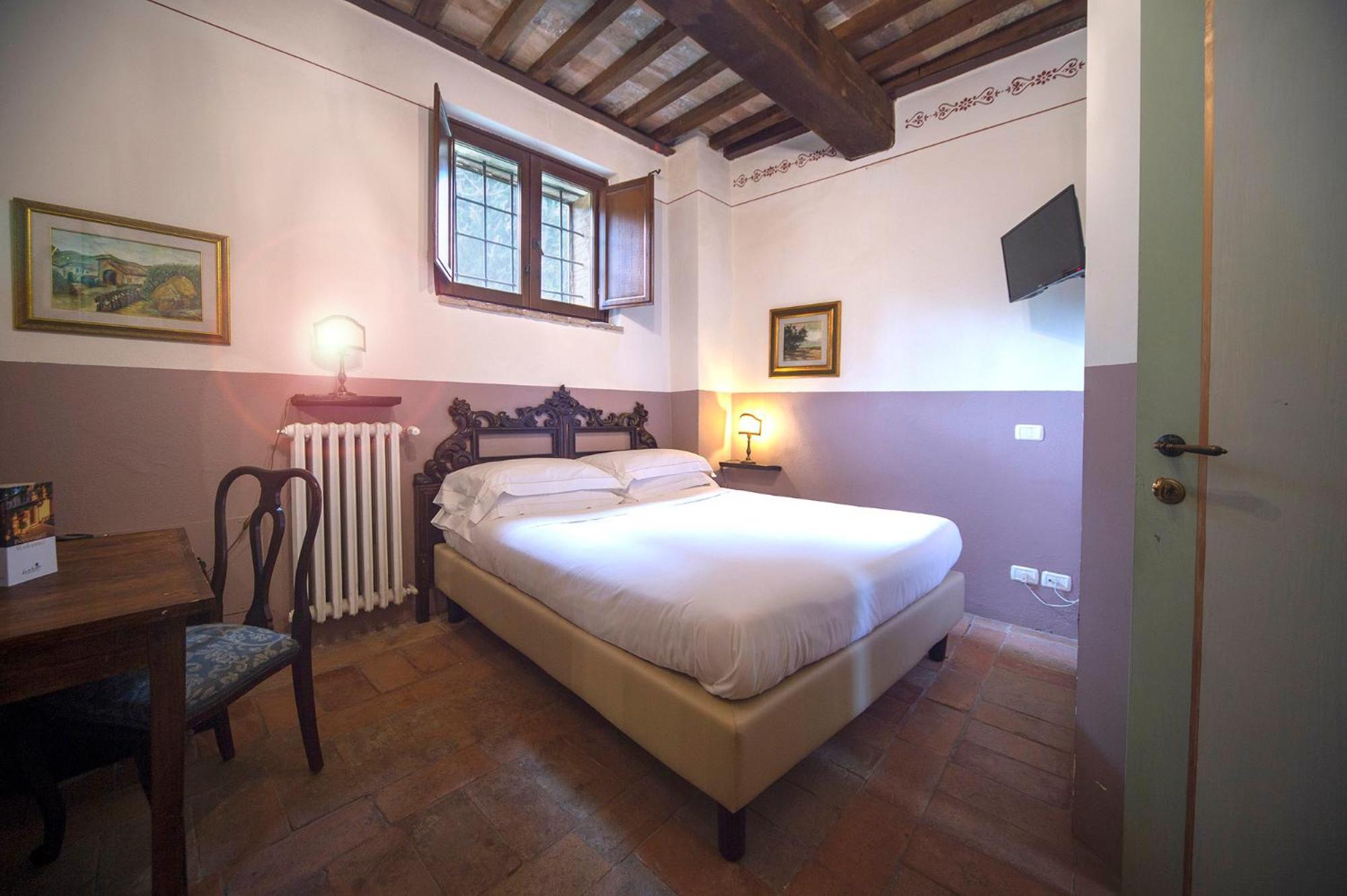 La Maesta Antica Dimora Di Campagna Villa Foligno Room photo